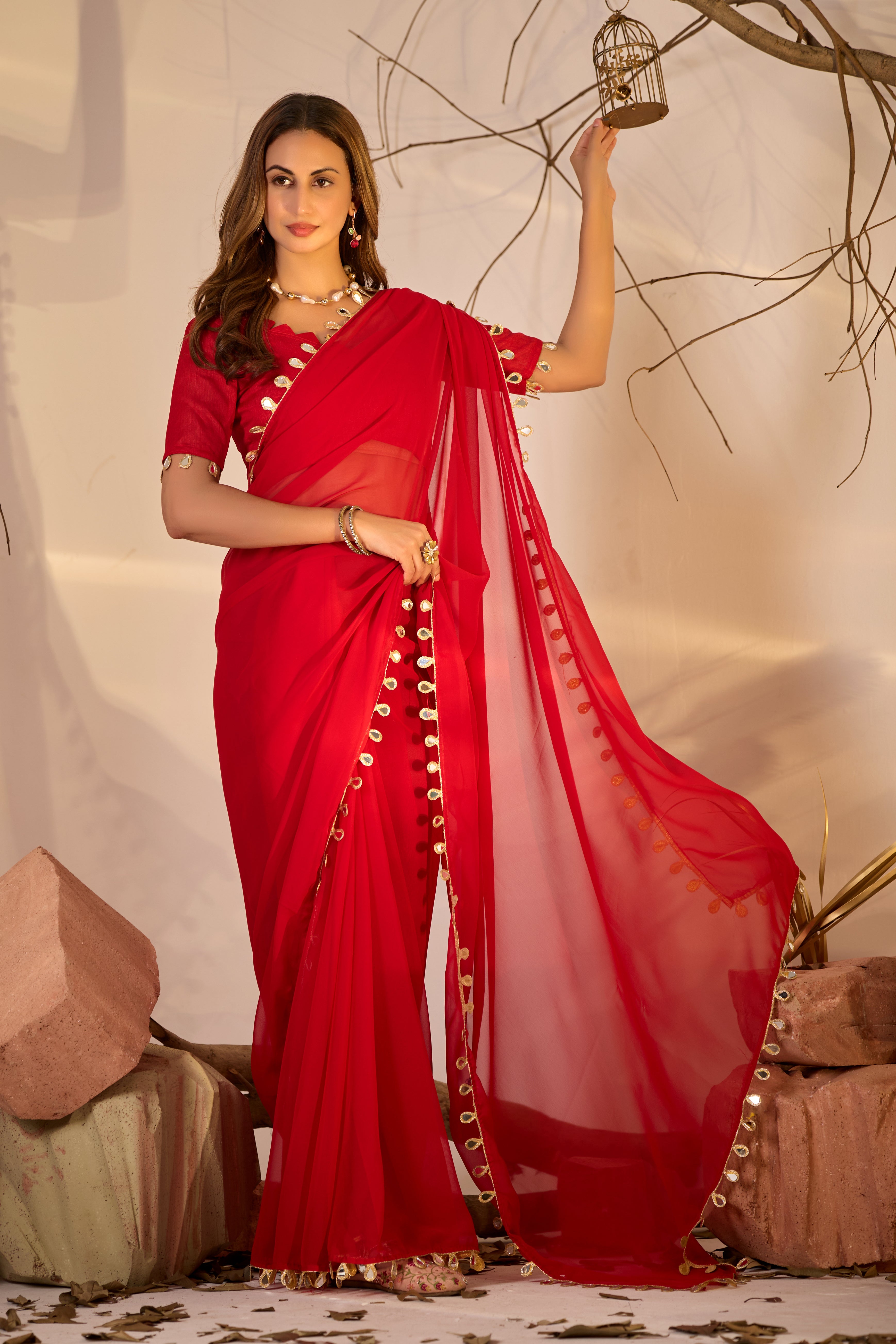 Georgette Saree with Teardrop Golden Border