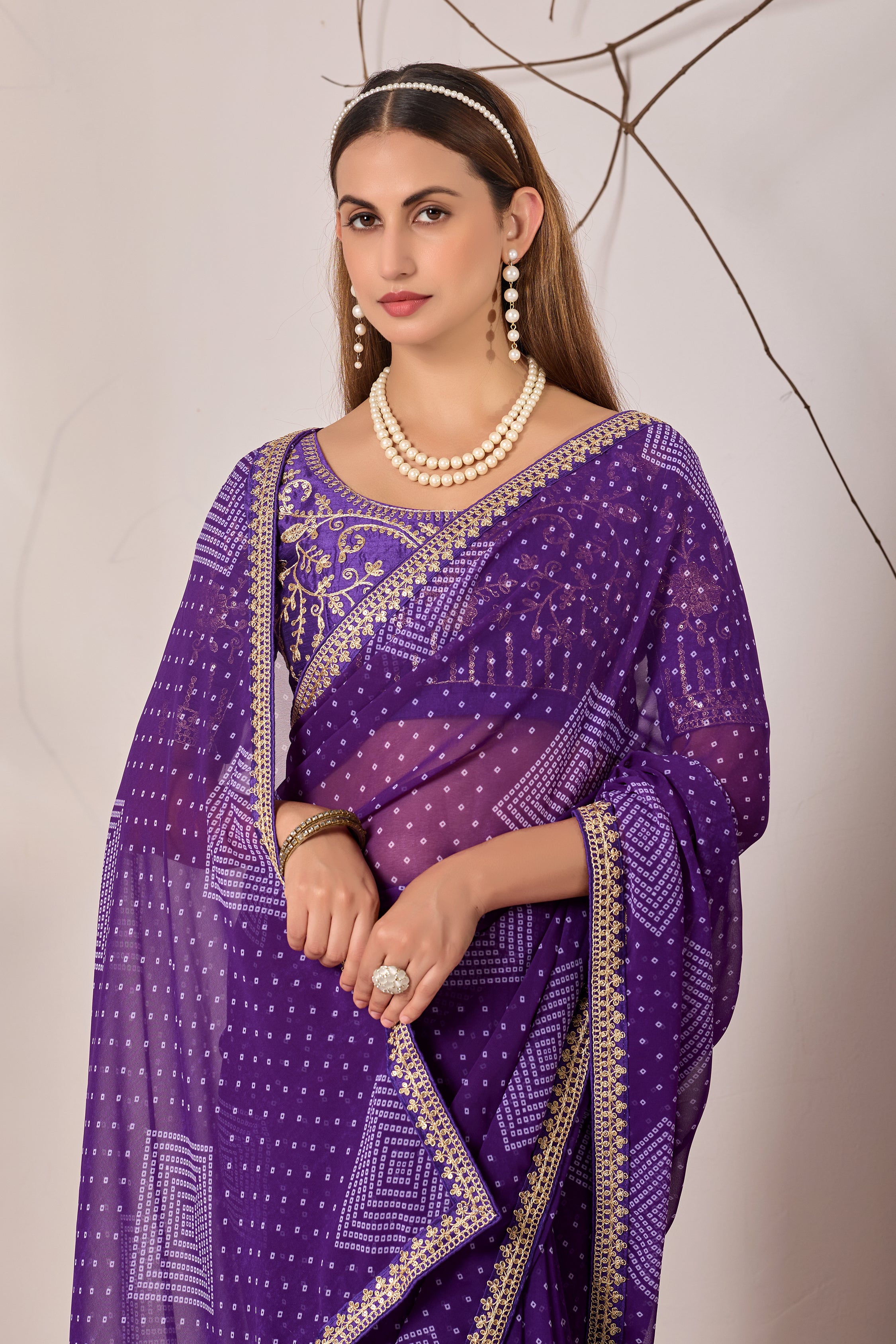 Bandhani Georgette Saree with Golden Embroidery