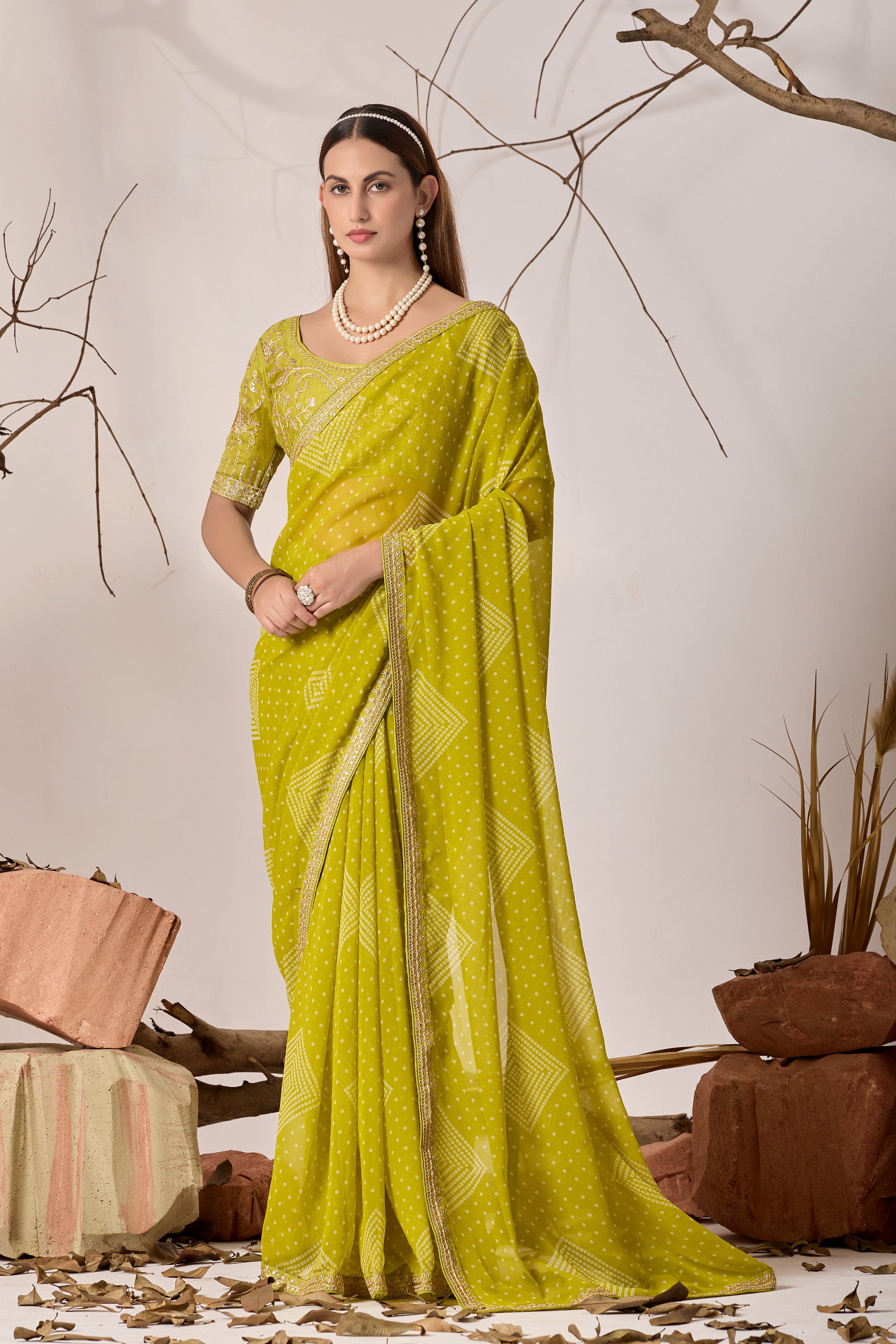 Bandhani Georgette Saree with Golden Embroidery