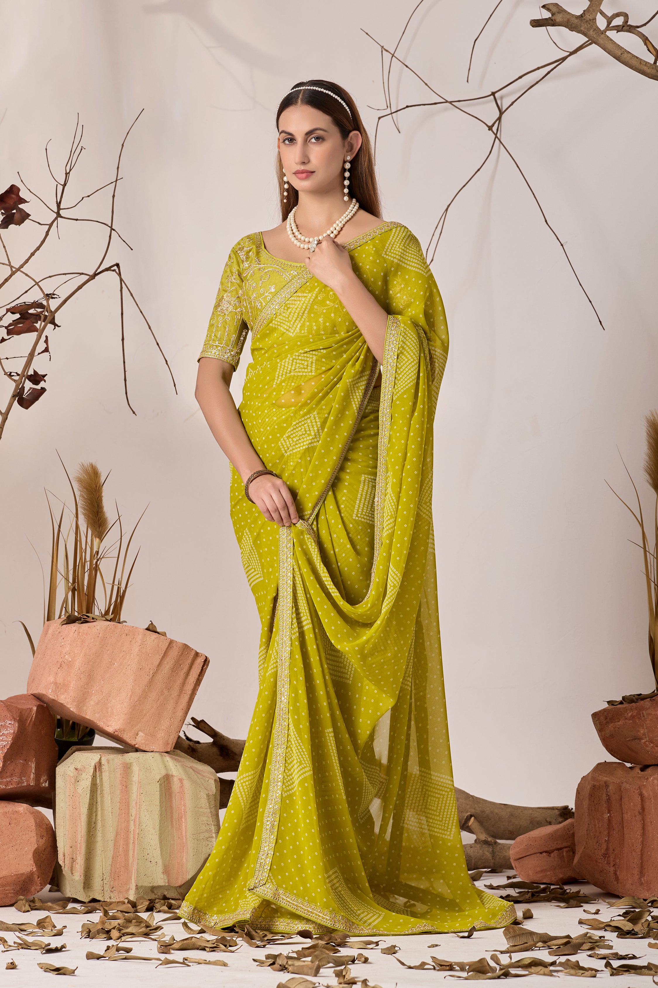 Bandhani Georgette Saree with Golden Embroidery