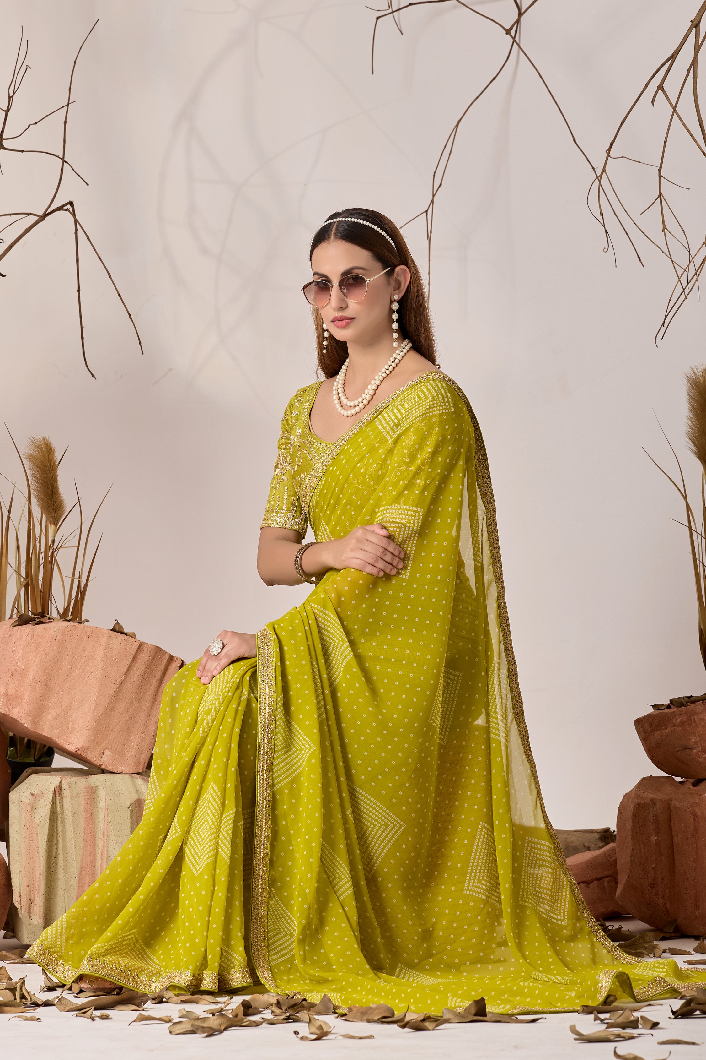 Bandhani Georgette Saree with Golden Embroidery