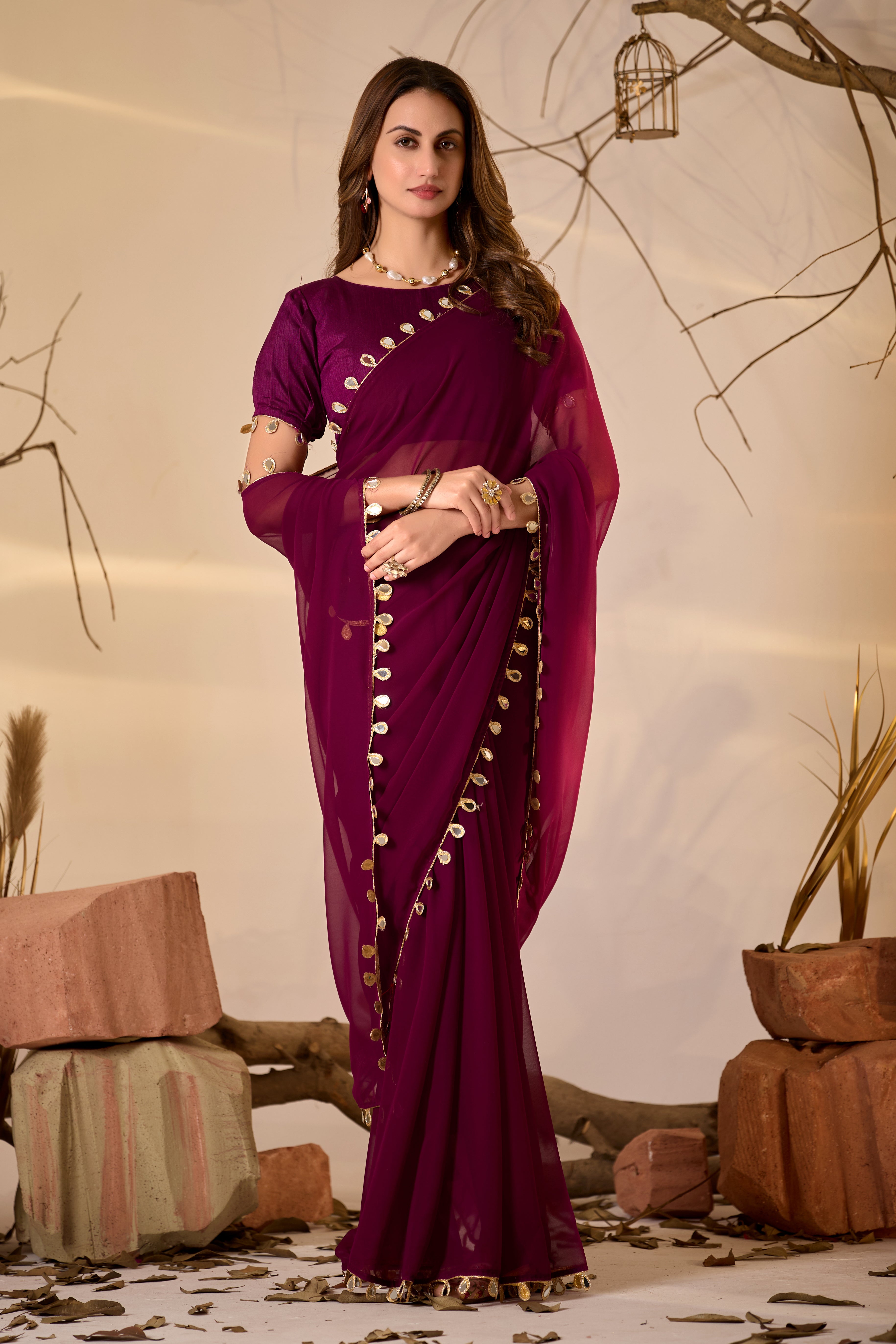 Georgette Saree with Teardrop Golden Border