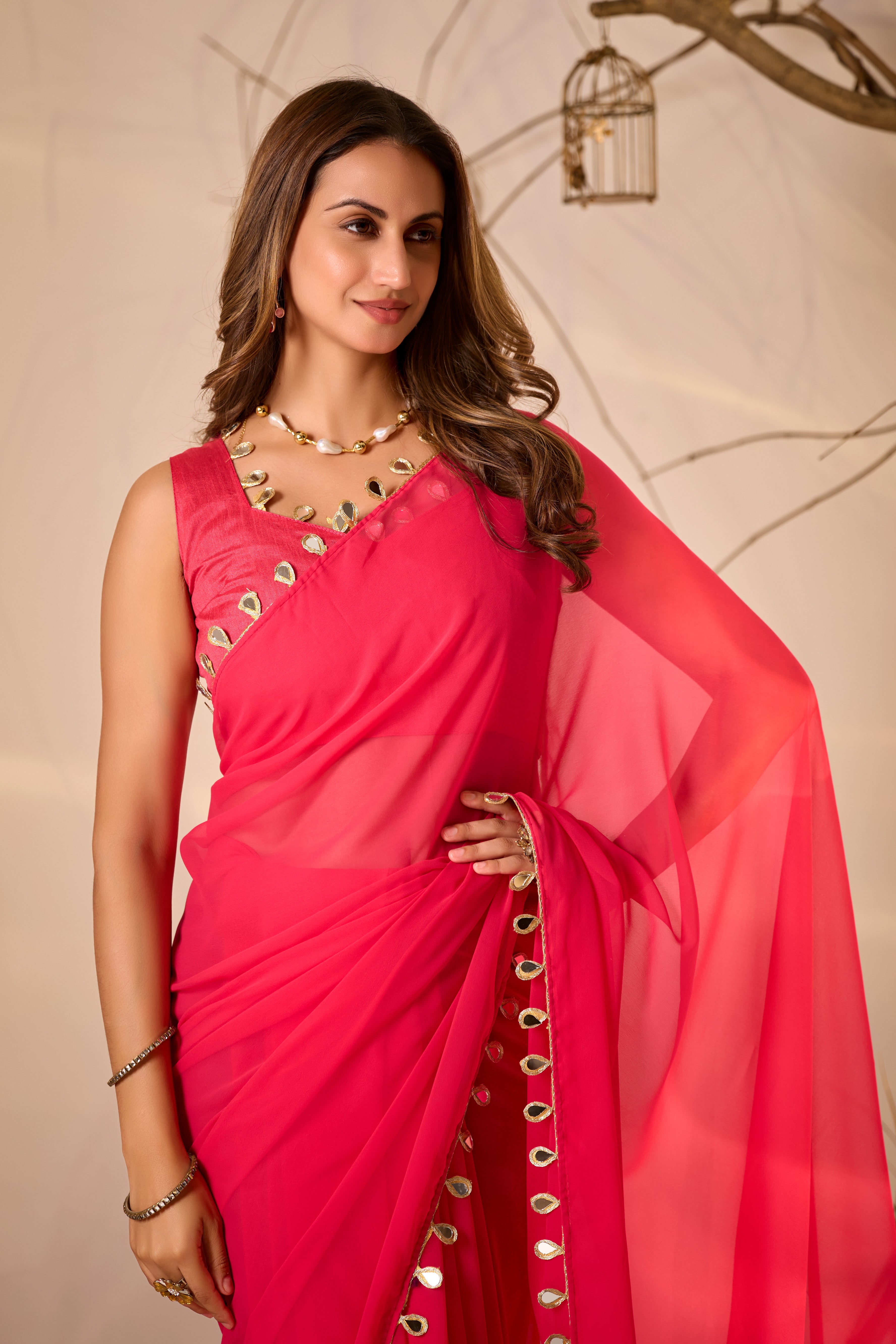 Georgette Saree with Teardrop Golden Border