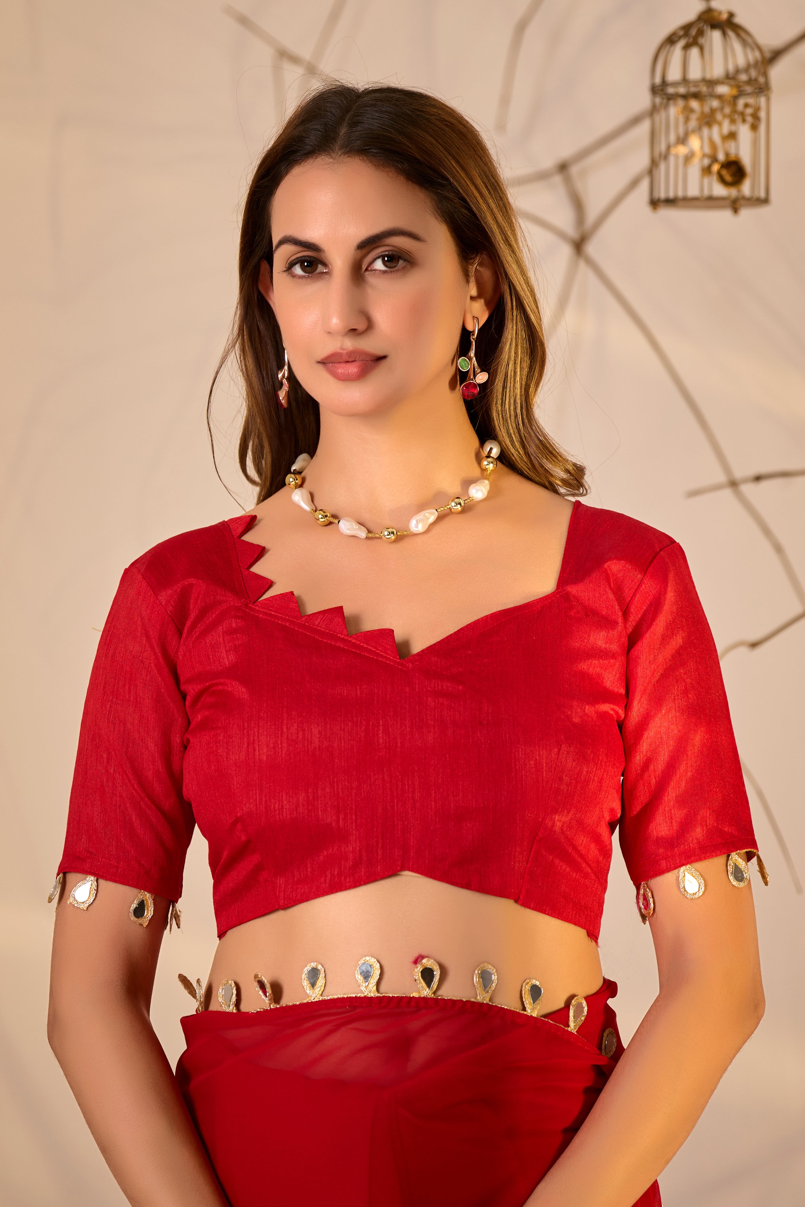 Georgette Saree with Teardrop Golden Border