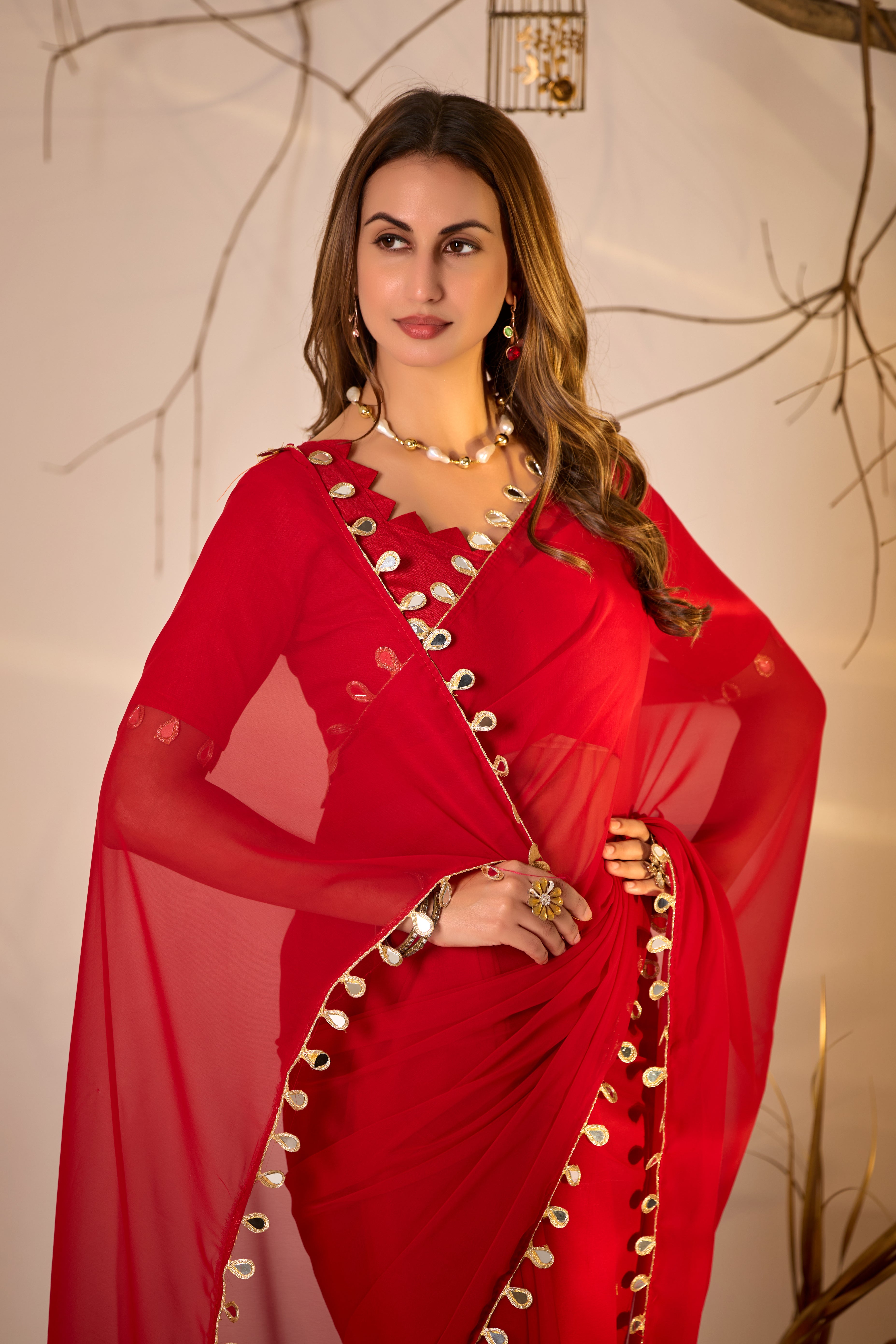Georgette Saree with Teardrop Golden Border