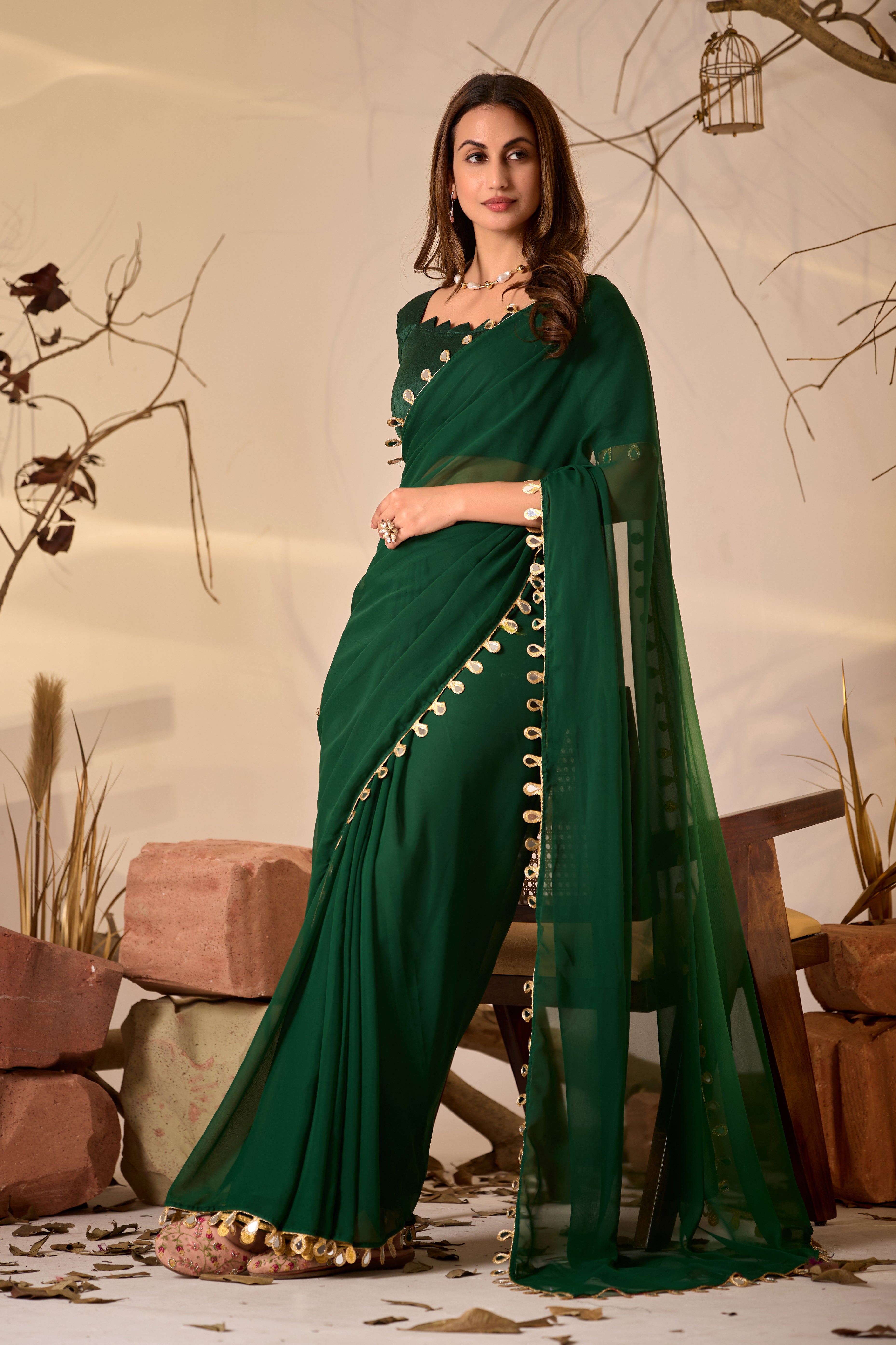 Georgette Saree with Teardrop Golden Border