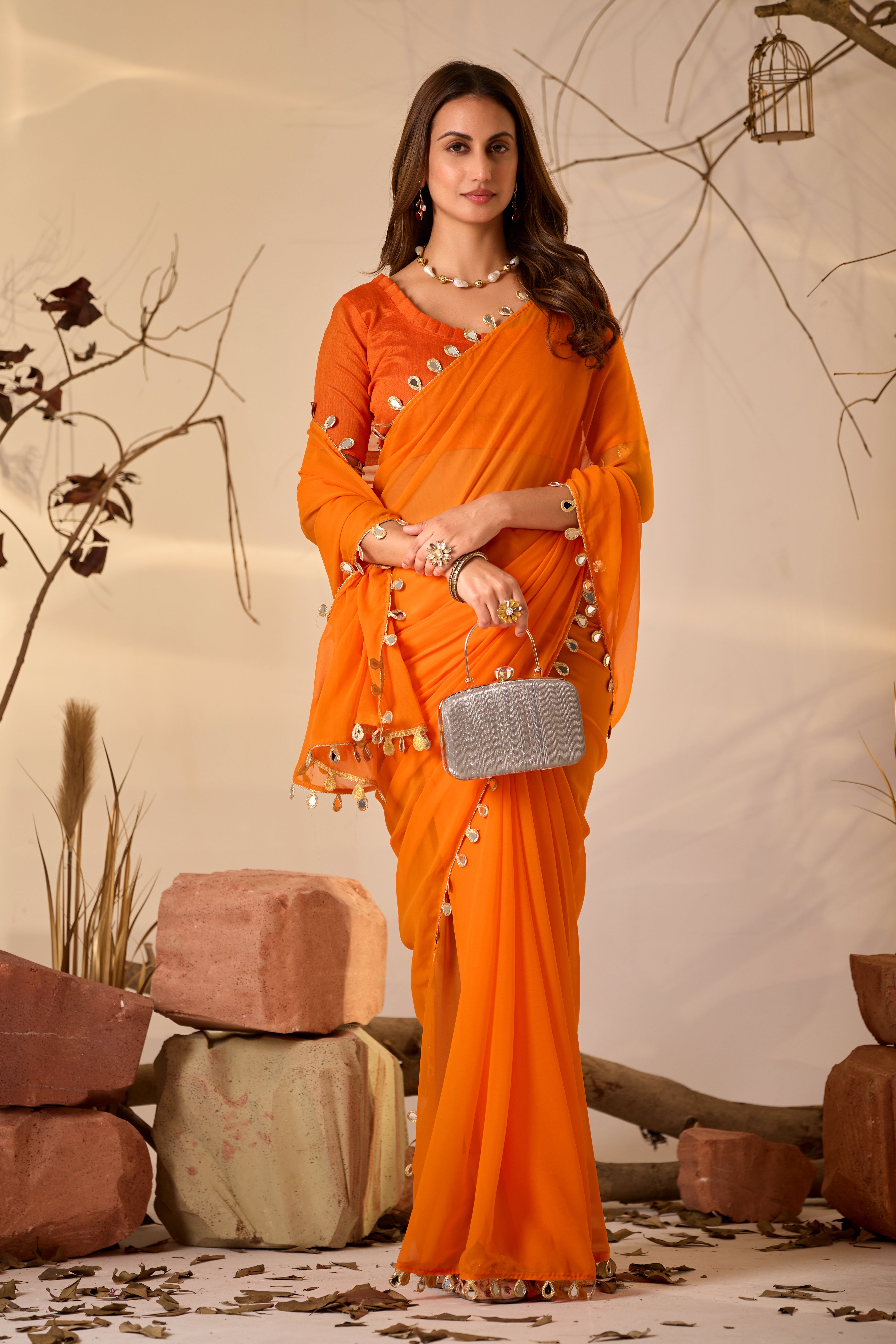 Georgette Saree with Teardrop Golden Border