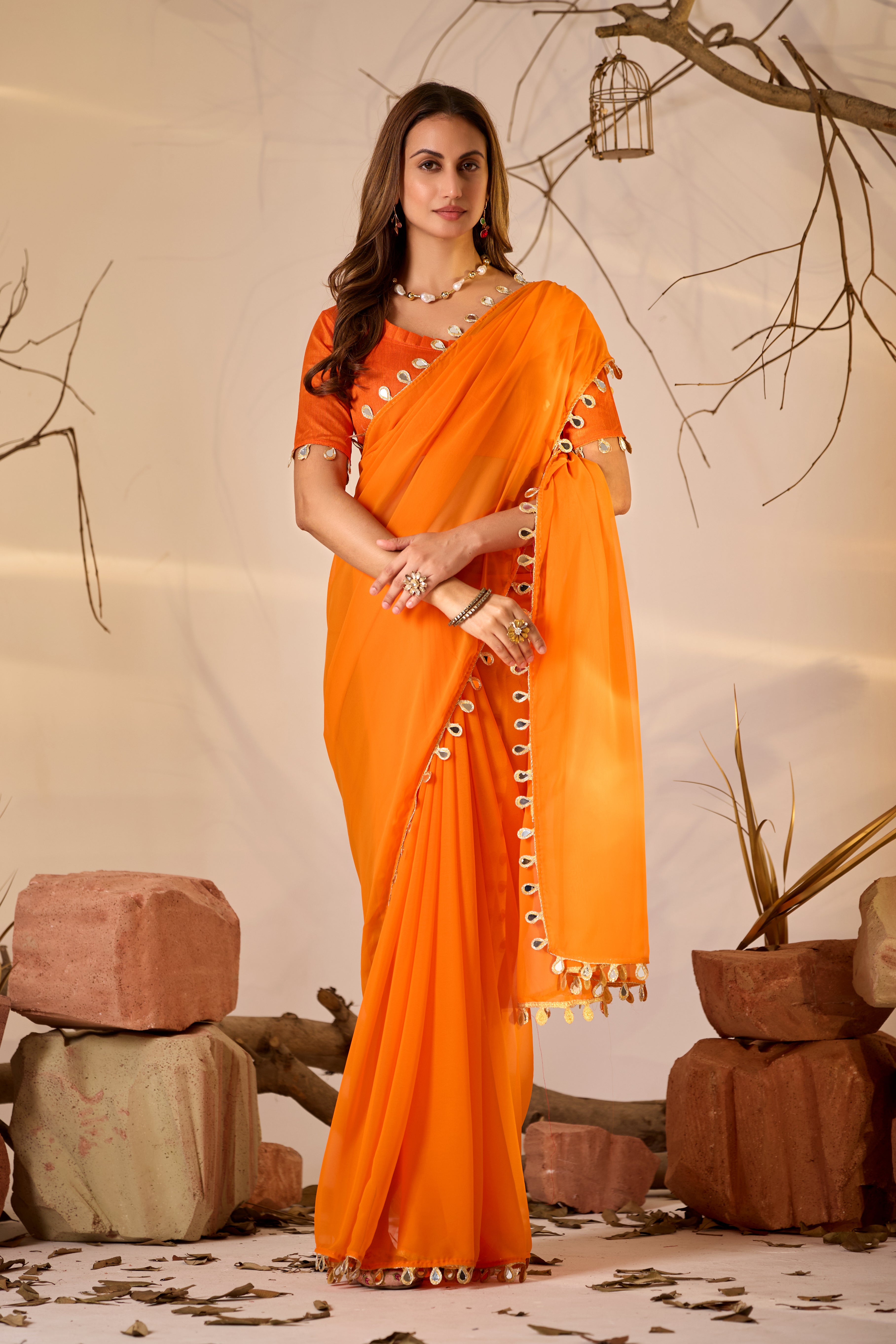 Georgette Saree with Teardrop Golden Border